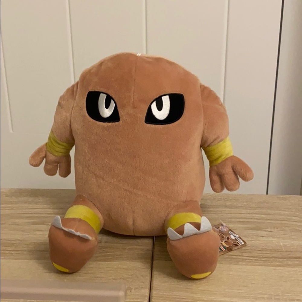 Bandai Pokemon Hitmonlee Plush